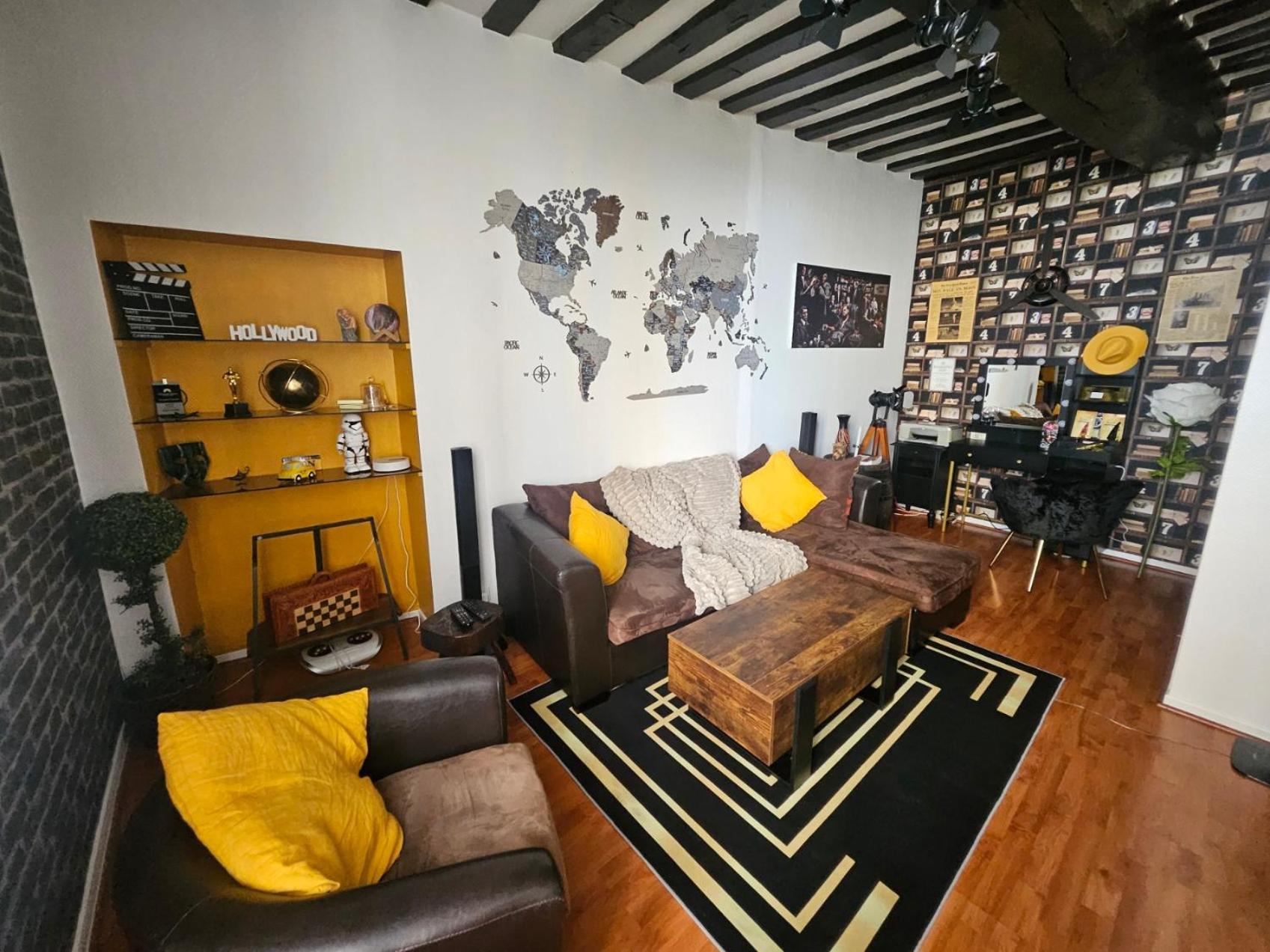 "Studio Cinema" โอแซร์ ภายนอก รูปภาพ